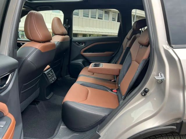 Subaru Forester 2.0 Platinum MJ 25