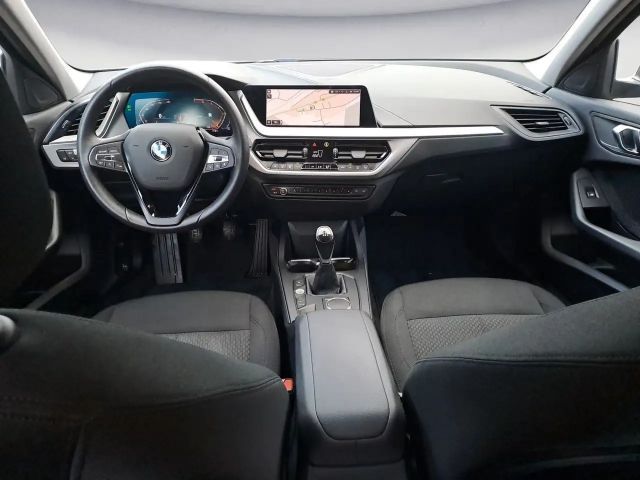 BMW 118 118i Advantage pakket Sedan