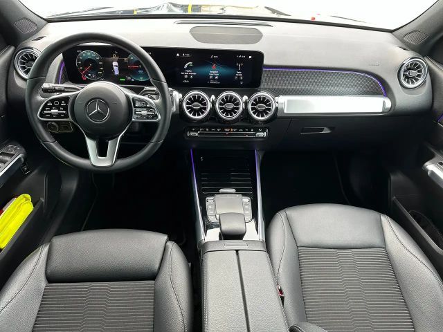Mercedes-Benz EQB 300 4MATIC