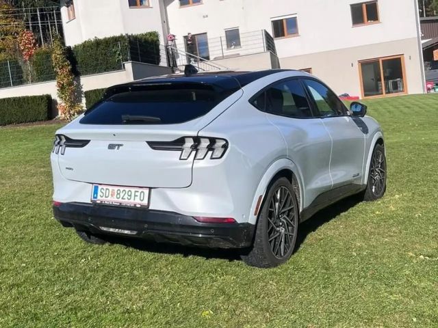 Ford Mustang Mach-E AWD GT