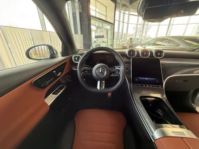 Mercedes-Benz GLC 200 4MATIC AMG Line