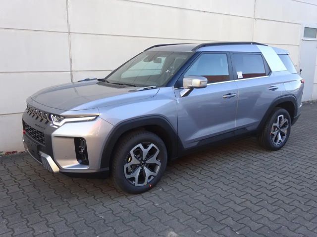 SsangYong Torres 2WD Quartz