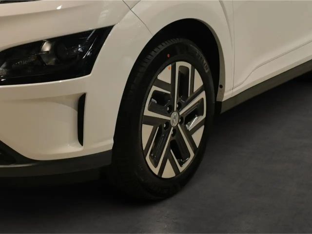 Hyundai Kona 2WD Select