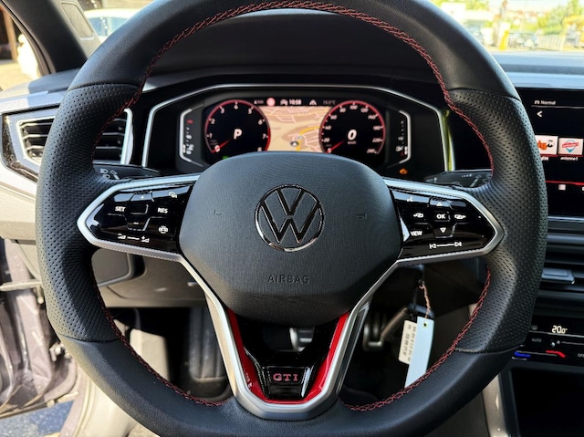 Volkswagen Polo 2.0 TSI DSG