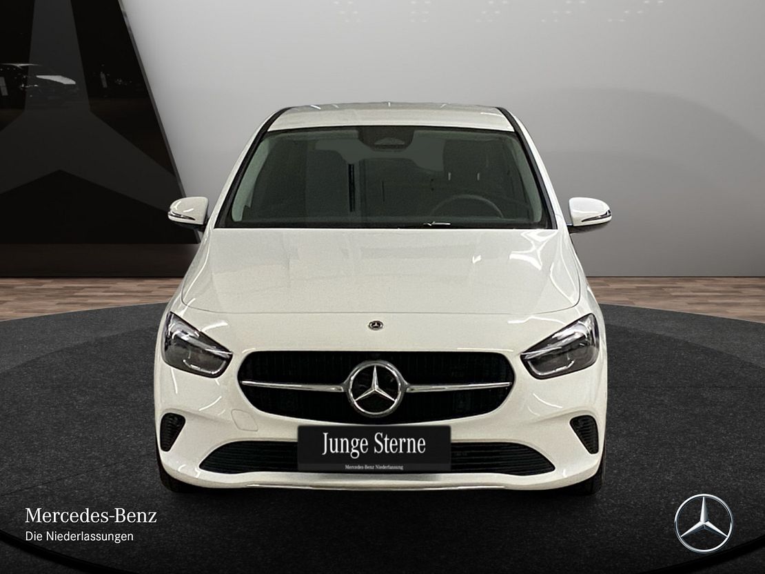 Mercedes-Benz B 200 B 200 d Sedan