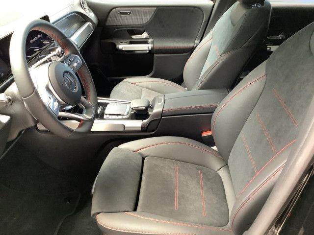 Mercedes-Benz EQB 300 4MATIC