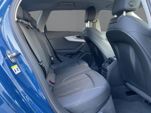 Audi A4 35 TFSI Avant S-Line S-Tronic