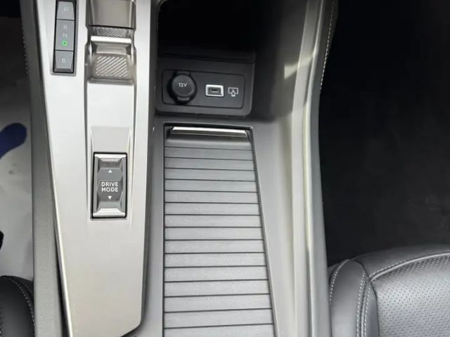 Peugeot 408 180 GT-Line Hybrid