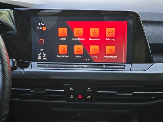 Volkswagen Golf 2.0 TSI DSG Golf VIII