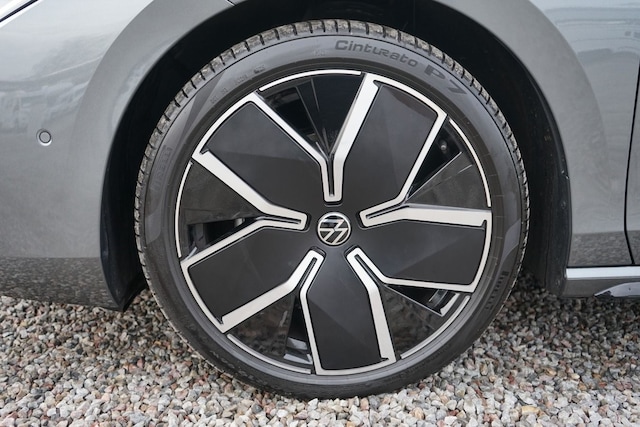 Volkswagen Passat 2.0 TDI R-Line Variant