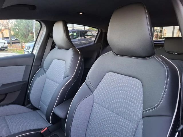 Renault Clio TCe 90 Techno