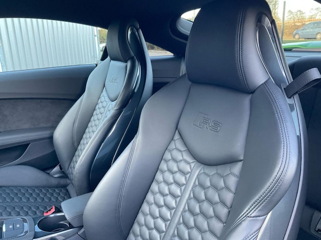 Audi TT RS Coupé Quattro S-Tronic