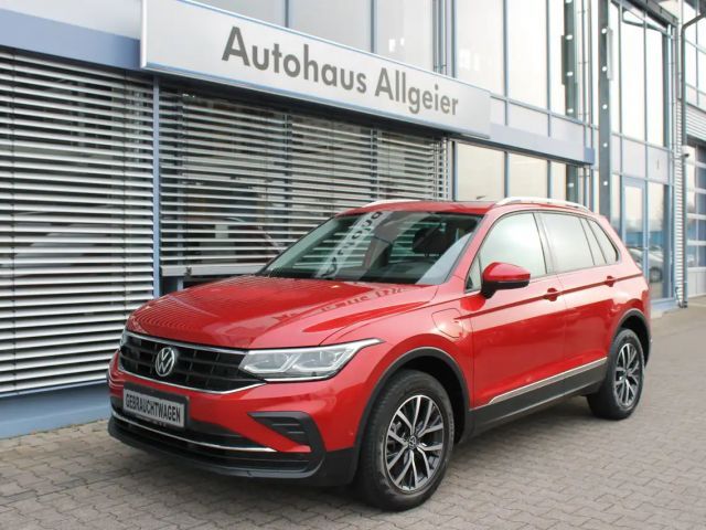 Volkswagen Tiguan 1.4 TSI Life eHybrid