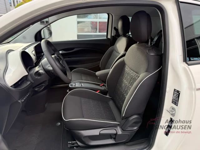 Fiat 500e +Rückfahrkam.+Klimaaut.+Sitzheizung Digitales Cock