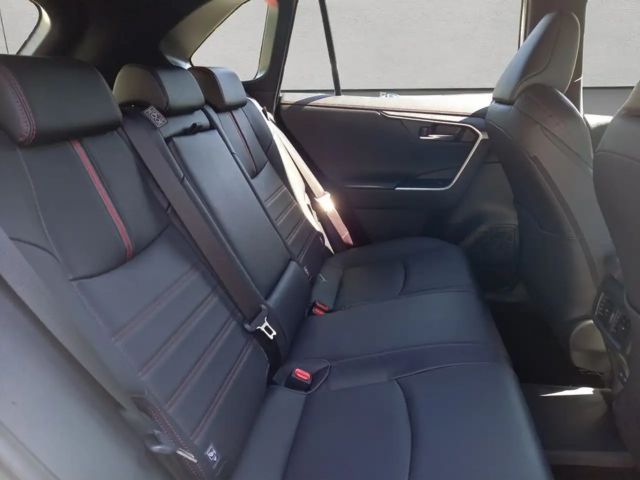 Toyota RAV4 Hybride Plug-in Style