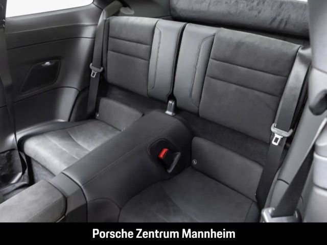 Porsche 992 4 Carrera Coupé GTS