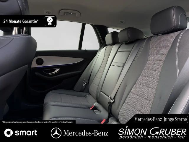 Mercedes-Benz E 220 AVANTGARDE