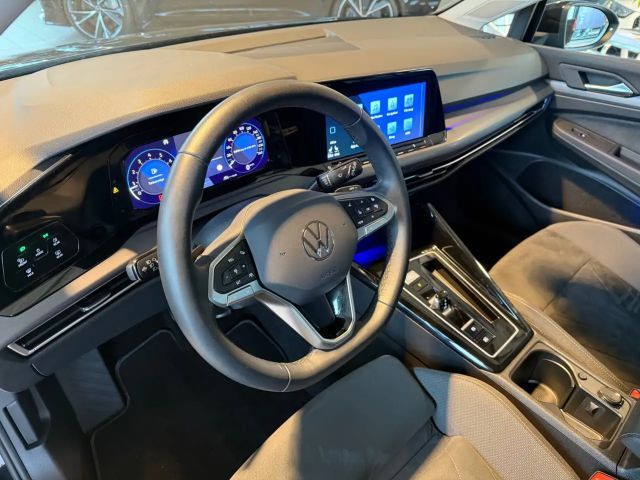 Volkswagen Golf 1.5 eTSI Style Variant