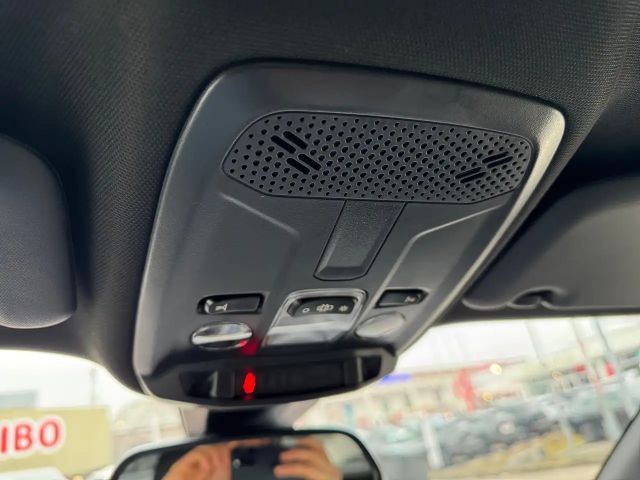 Peugeot 2008 Allure Pack EAT8