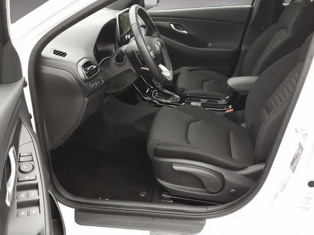 Hyundai i30 Advantage Hybrid