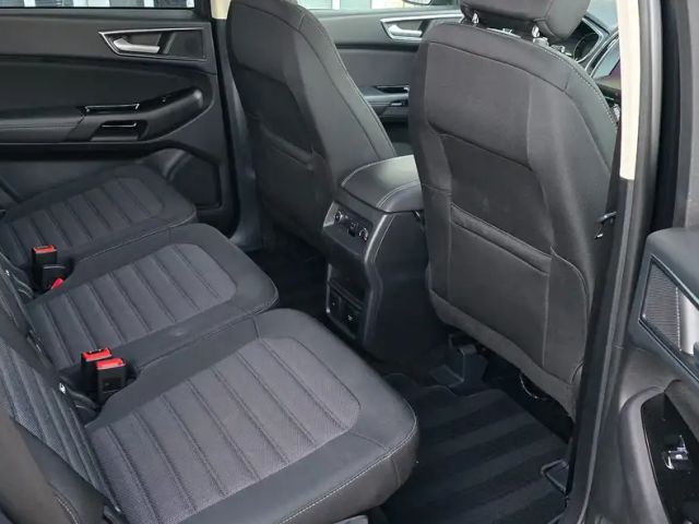 Ford Galaxy Titanium