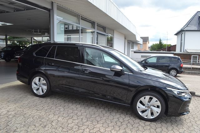 Volkswagen Golf DSG Pro Style Variant