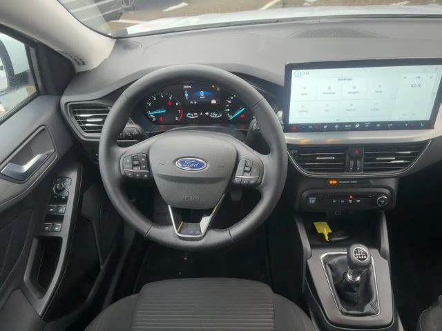 Ford Focus Titanium Wagon