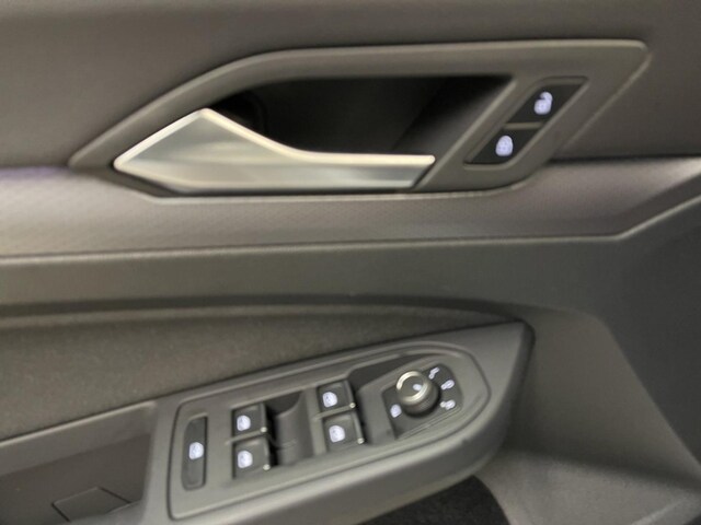 Volkswagen Golf 1.5 eTSI Golf VIII