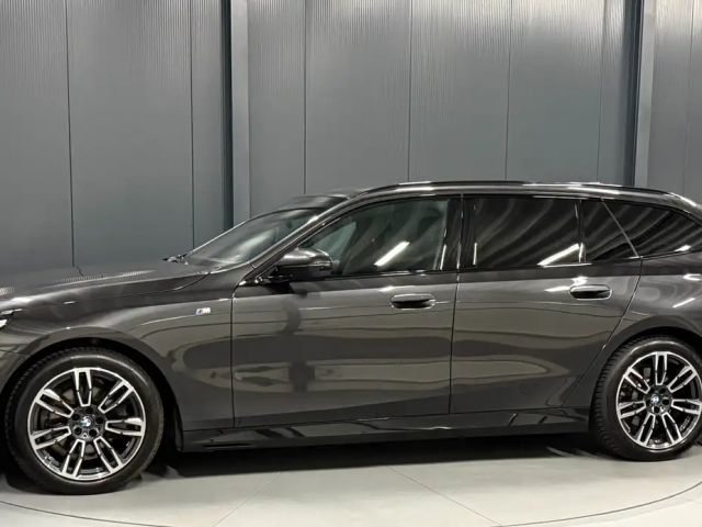 BMW 520 520d M-Sport Touring