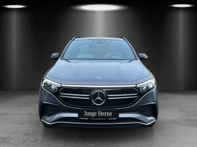 Mercedes-Benz EQA 350 4MATIC AMG Line