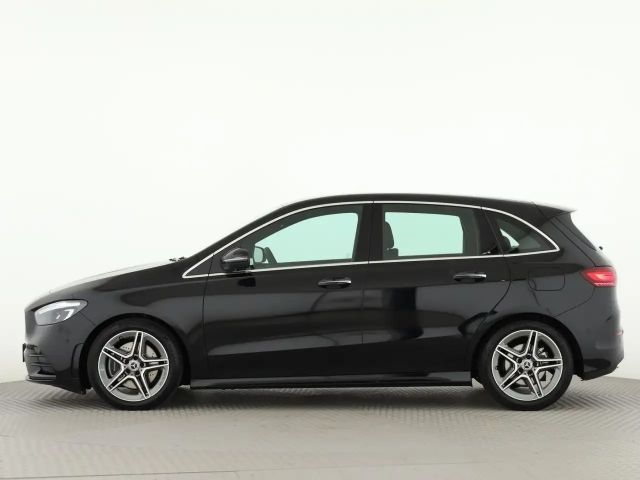 Mercedes-Benz B 220 AMG Line B 220 d