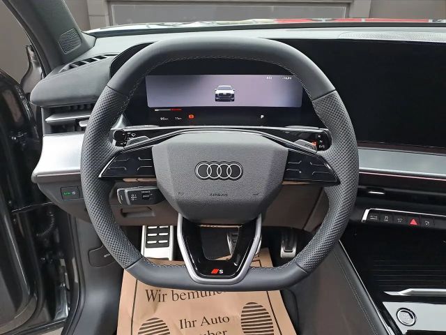 Audi Q3 Modell 2026 - eHybrid - nur € 53.999,-*