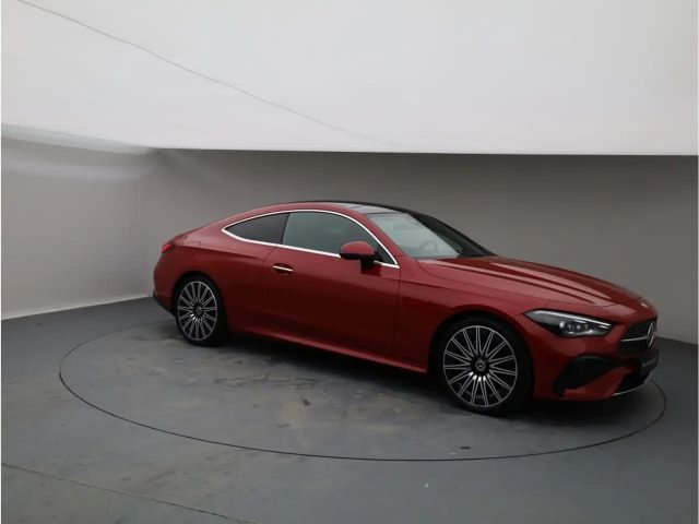 Mercedes-Benz CLE 300 4MATIC AMG Line Coupé