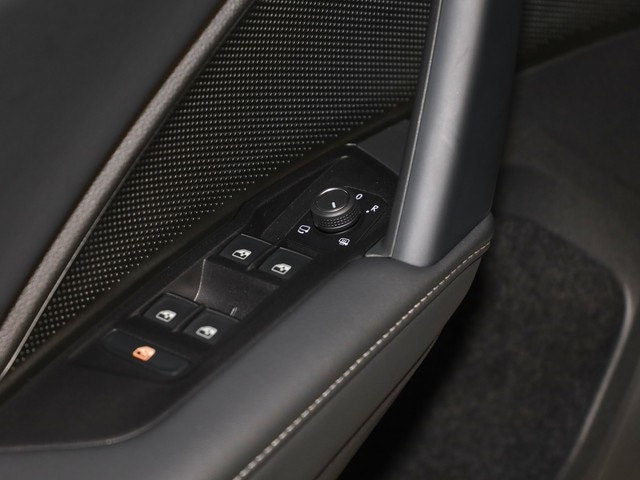 Volkswagen Tiguan 2.0 TDI 4Motion DSG R-Line