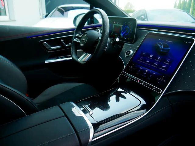 Mercedes-Benz EQE 350 AMG Line Sedan