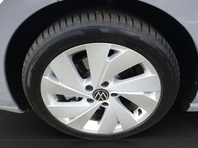 Volkswagen Golf 1.5 TSI Life eHybrid