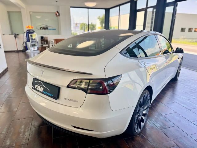 Tesla Model 3 * VERKAUFT*