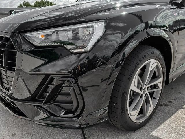 Audi Q3 35 TDI S-Line S-Tronic