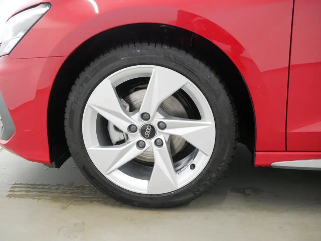 Audi A3 30 TFSI S-Line Sedan Sportback