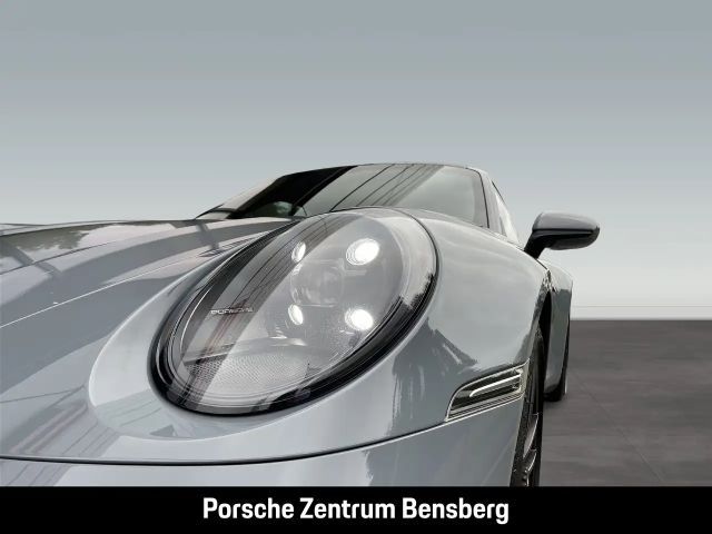 Porsche 992 Carrera Coupé GTS