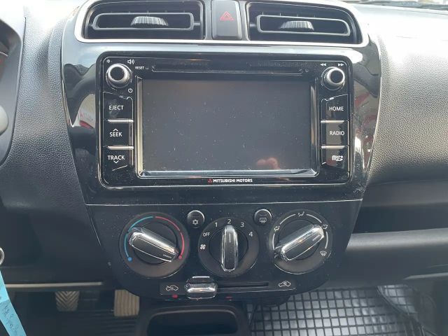 Mitsubishi Space Star Invite MIVEC Star