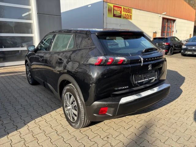 Peugeot E-2008 Active Pack