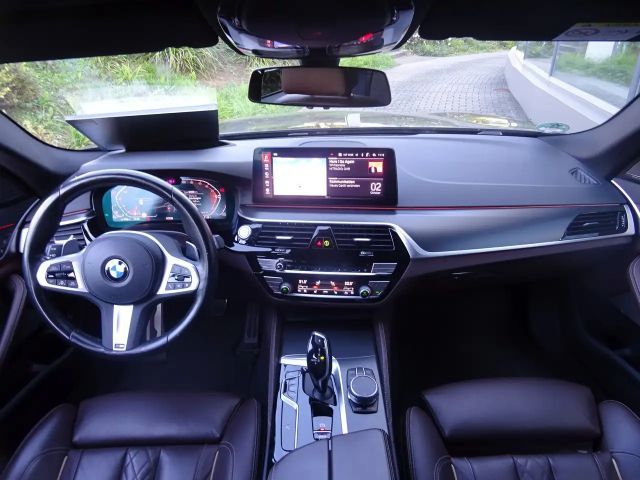 BMW 540 540d M-Sport Touring xDrive