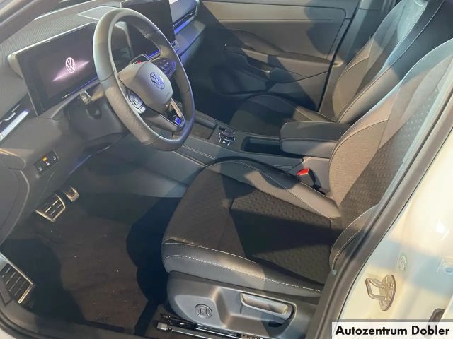 Volkswagen T-Roc 1.5 eTSI DSG R-Line