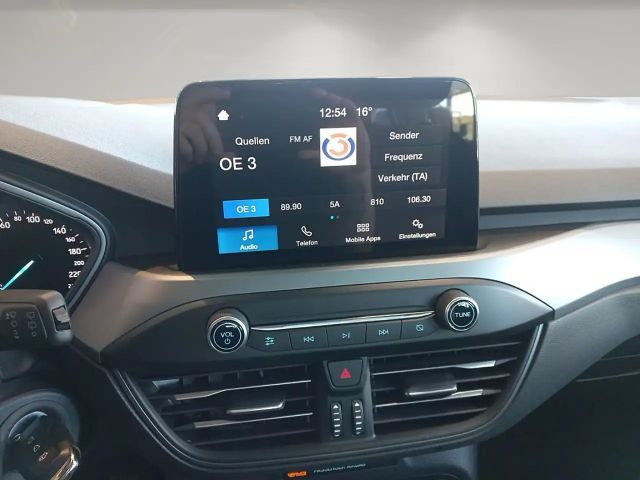 Ford Focus Cool & Connect Wagon