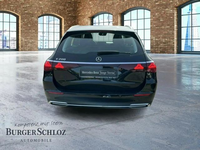Mercedes-Benz E 200 AVANTGARDE Estate