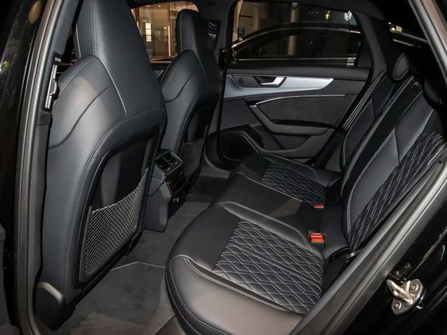 Audi A6 45 TFSI Quattro S-Line S-Tronic Sedan