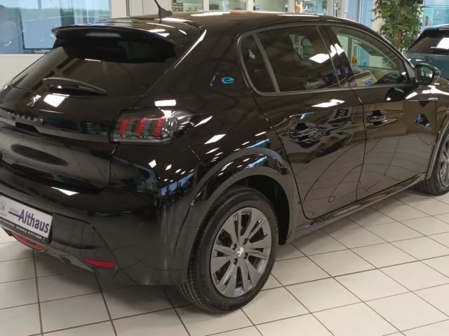 Peugeot E-208 Allure Pack
