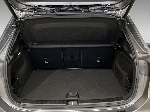 Mercedes-Benz GLA 200 Progressive