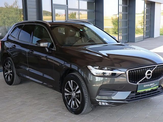 Volvo XC60 AWD Geartronic Momentum